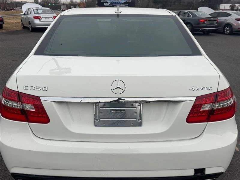 2010 Mercedes-Benz W212 E-Class - Image 17 of 20