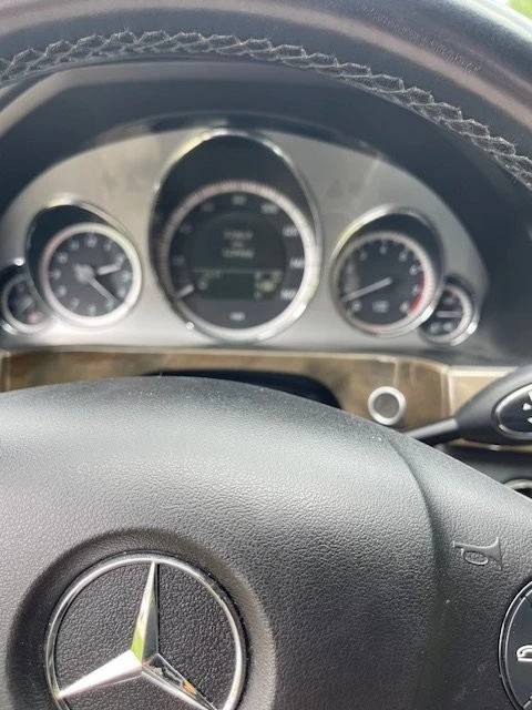 2010 Mercedes-Benz W212 E-Class - Image 6 of 15