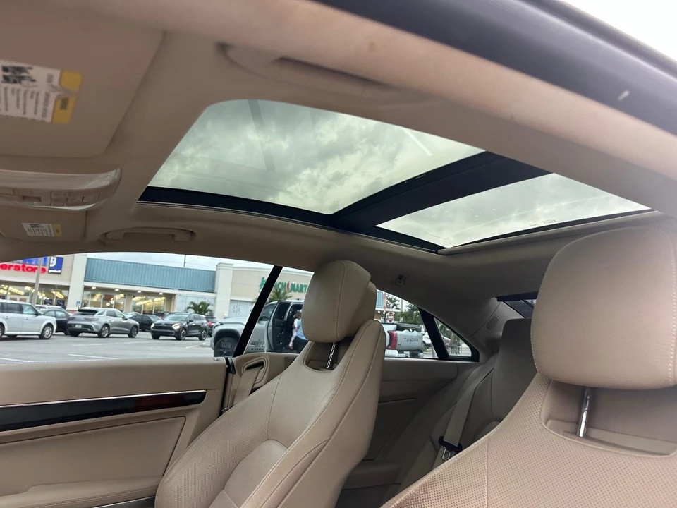 2010 Mercedes-Benz W212 E-Class - Image 16 of 17