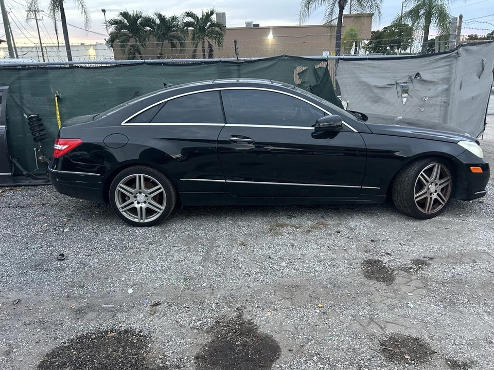 2010 Mercedes-Benz W212 E-Class - Image 10 of 20