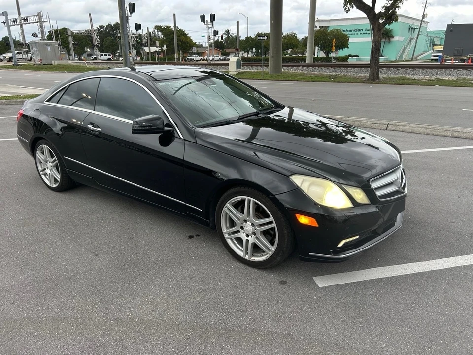 2010 Mercedes-Benz W212 E-Class - Image 9 of 17