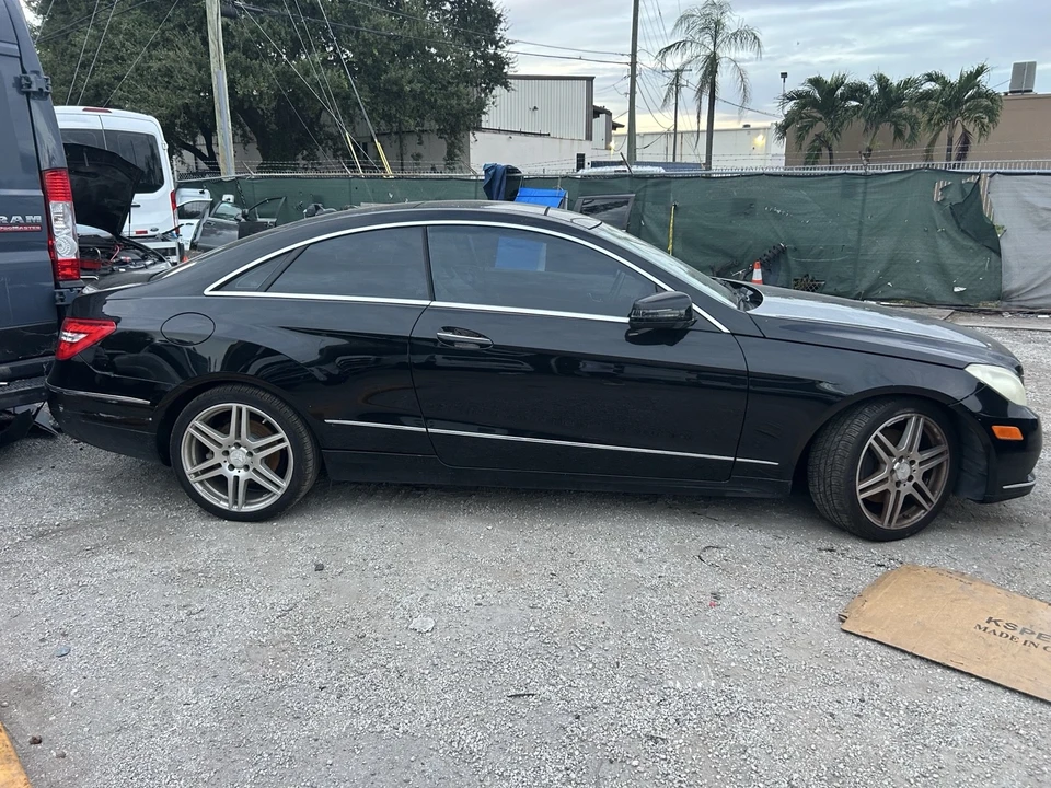 2010 Mercedes-Benz W212 E-Class - Image 7 of 20