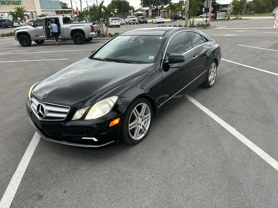 2010 Mercedes-Benz W212 E-Class - Image 2 of 17