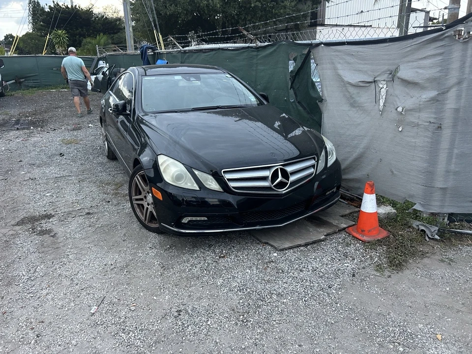 2010 Mercedes-Benz W212 E-Class - Image 12 of 20
