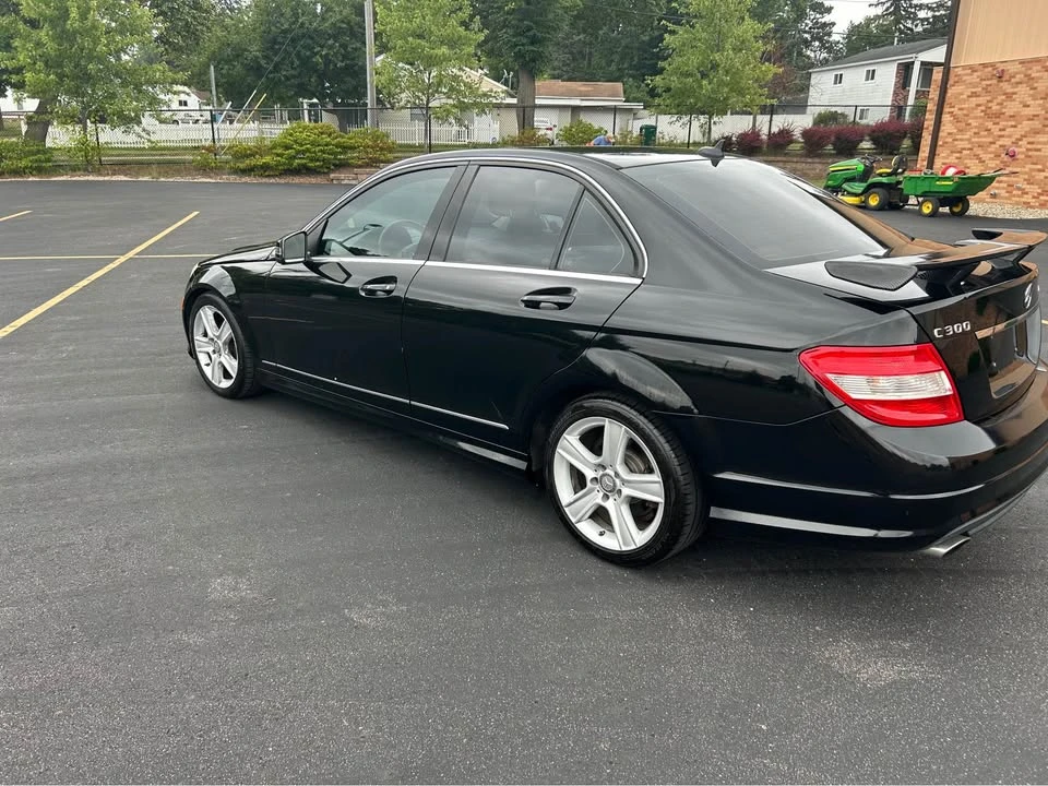 2010 Mercedes-Benz W212 E-Class - Image 6 of 12