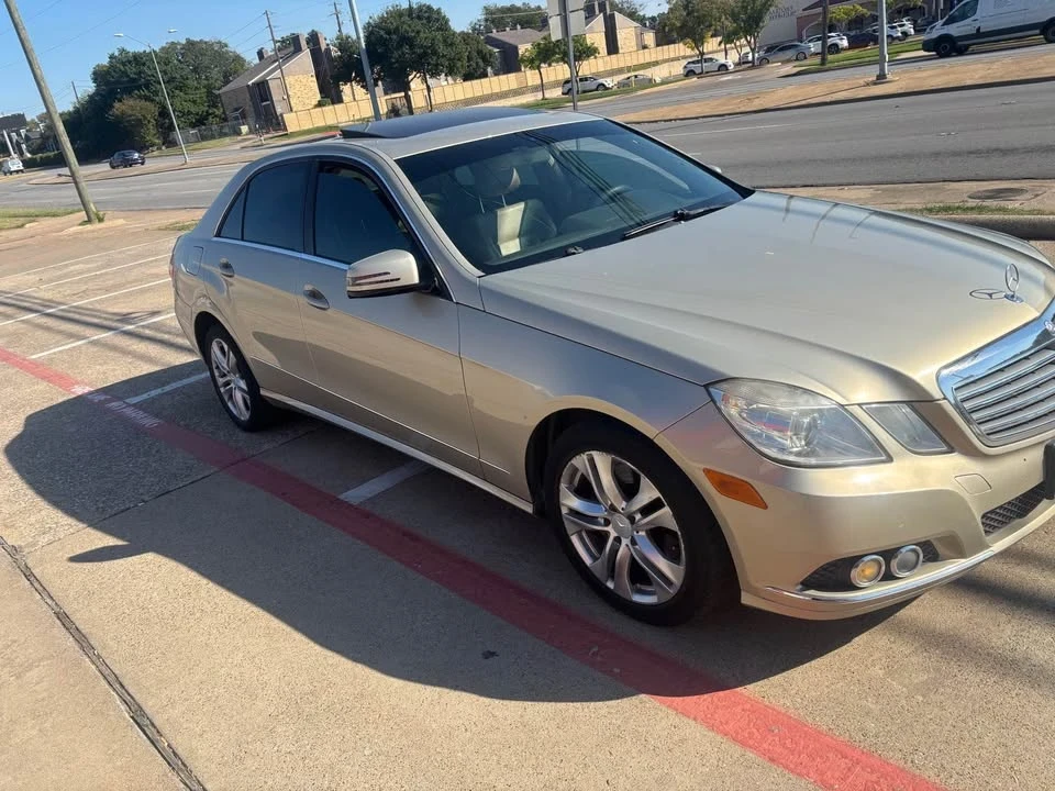 2010 Mercedes-Benz W212 E-Class - Image 2 of 11