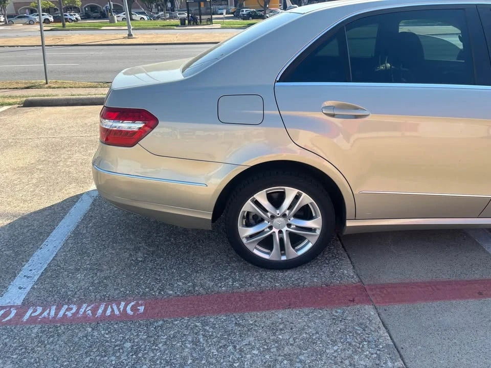 2010 Mercedes-Benz W212 E-Class - Image 3 of 11