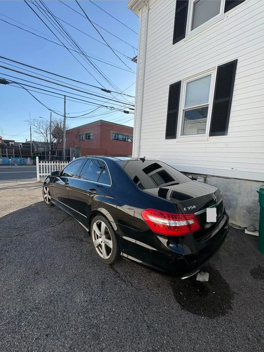 2010 Mercedes-Benz W212 E-Class - Image 5 of 8