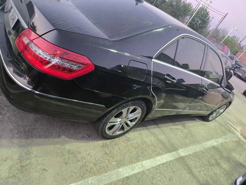 2010 Mercedes-Benz W212 E-Class - Image 4 of 8