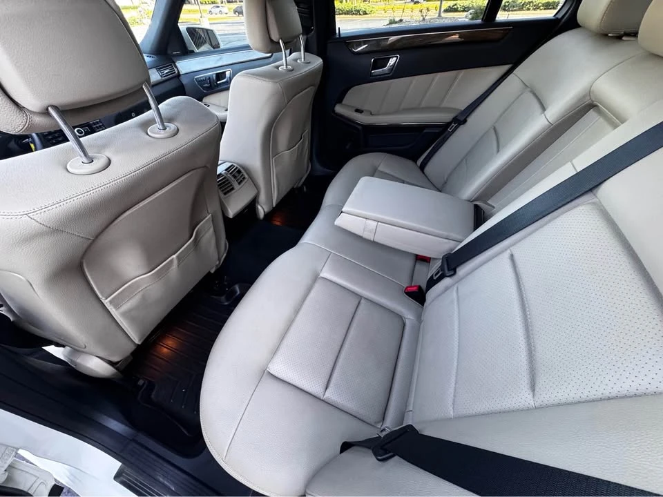 2010 Mercedes-Benz W212 E-Class - Image 10 of 19