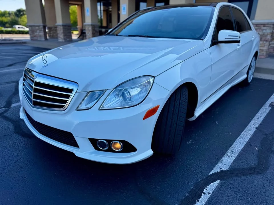 2010 Mercedes-Benz W212 E-Class - Image 3 of 19