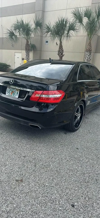 2010 Mercedes-Benz W212 E-Class - Image 3 of 3