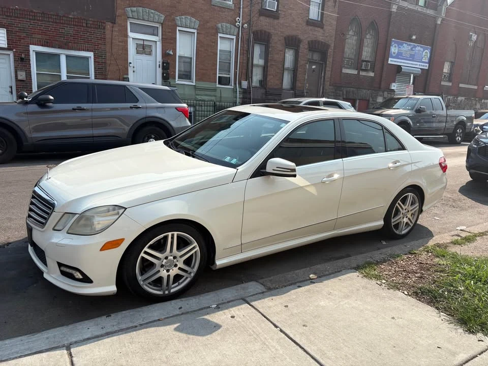 2010 Mercedes-Benz W212 E-Class - Image 2 of 10