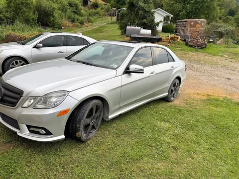 2010 Mercedes-Benz E-Class E 350 4MATIC Sedan 4D