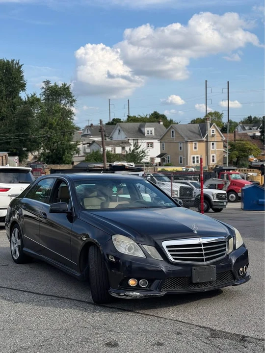 2010 Mercedes-Benz W212 E-Class - Image 3 of 8