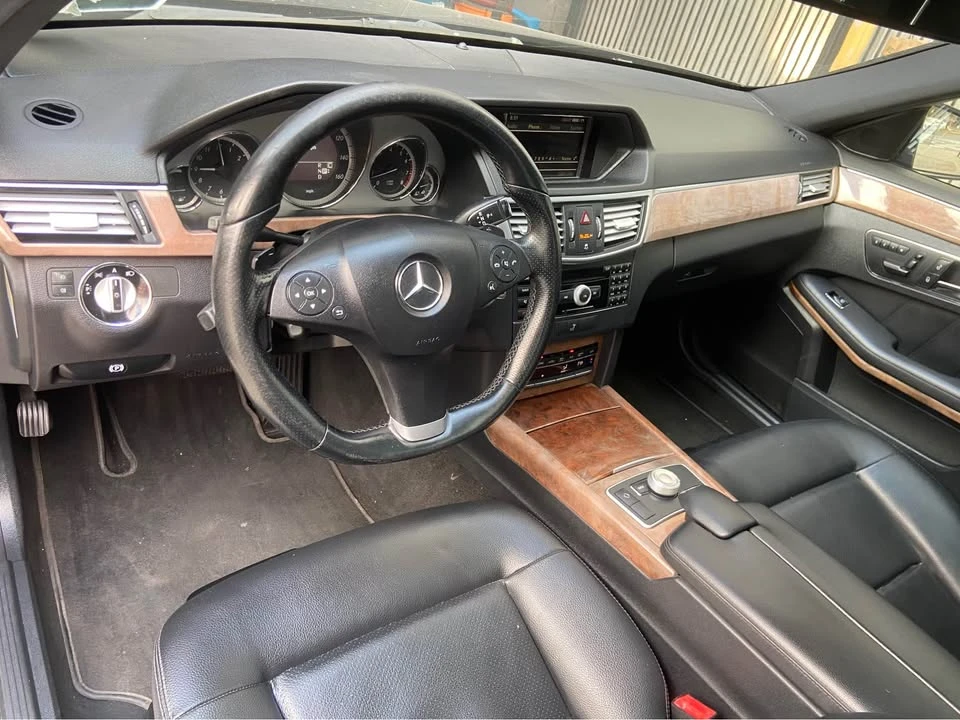 2010 Mercedes-Benz W212 E-Class - Image 8 of 9