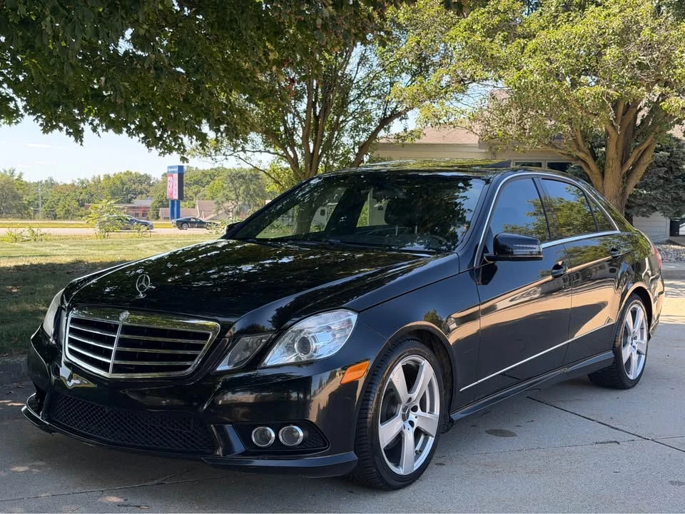 2010 Mercedes-Benz W212 E-Class - Image 2 of 12