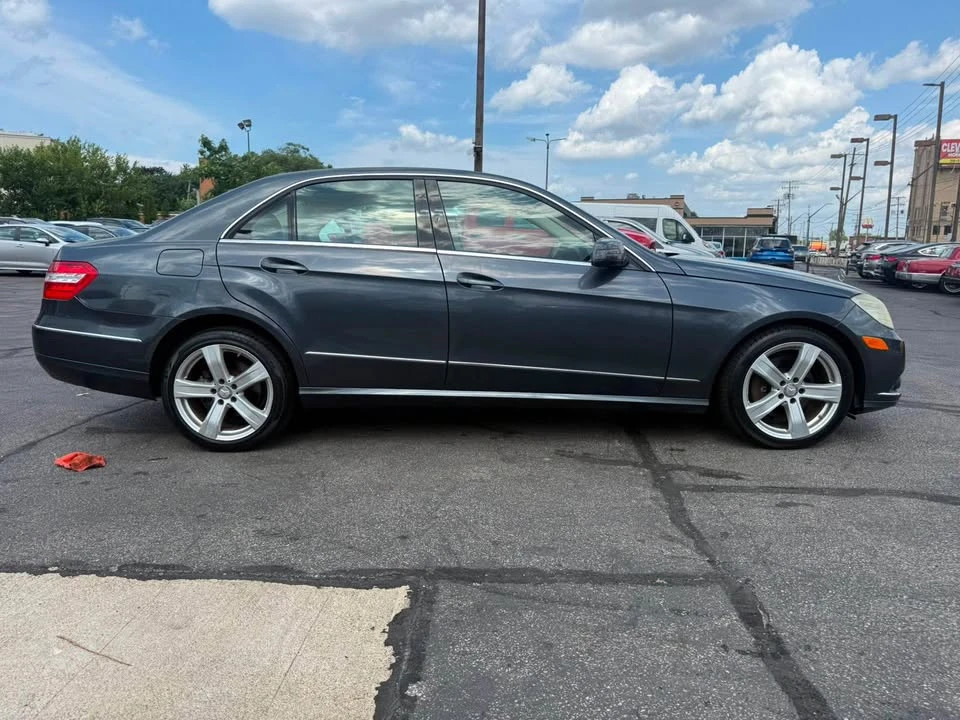 2010 Mercedes-Benz W212 E-Class - Image 8 of 10