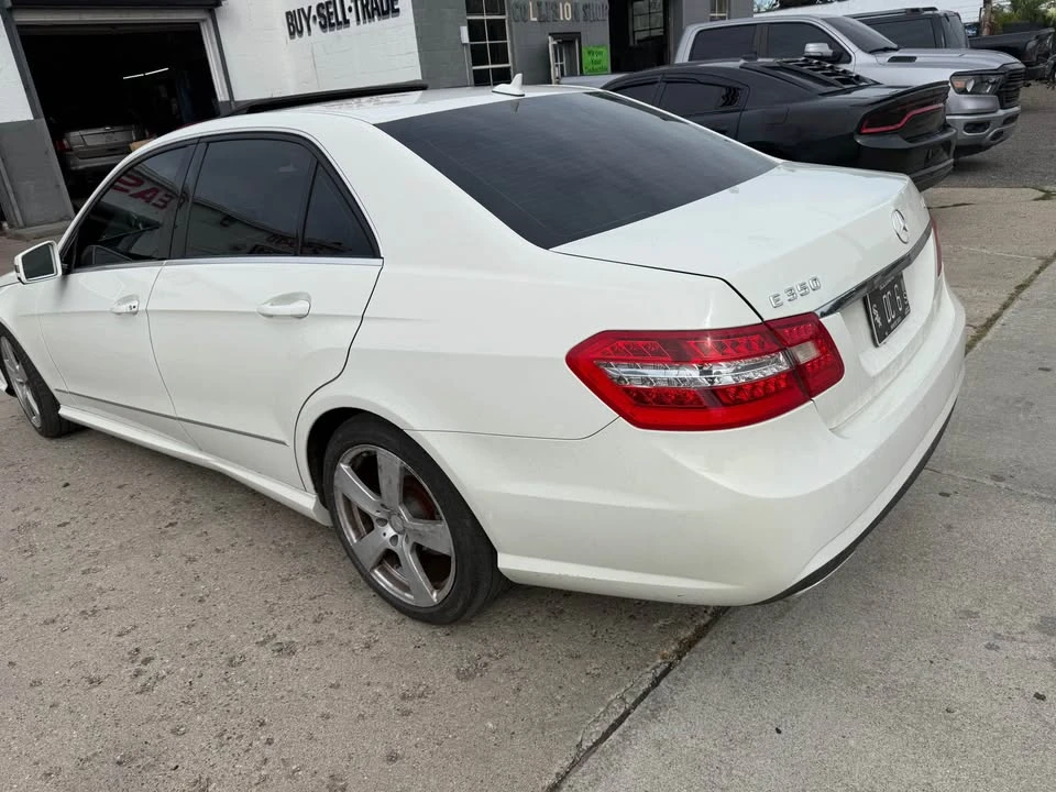 2010 Mercedes-Benz W212 E-Class - Image 3 of 12