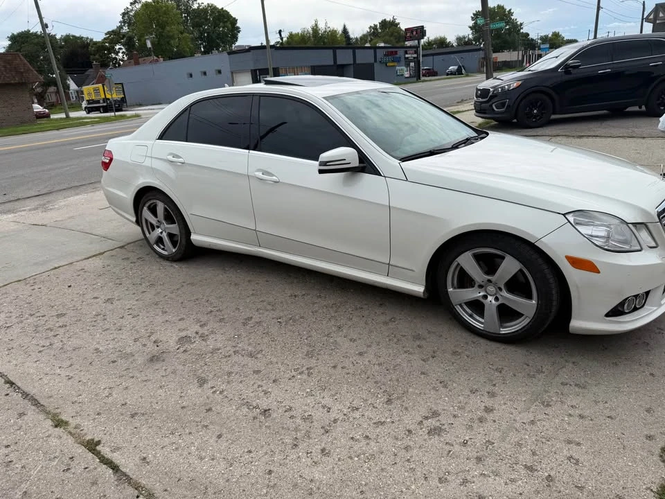 2010 Mercedes-Benz W212 E-Class - Image 5 of 12