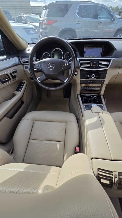 2010 Mercedes-Benz W212 E-Class - Image 19 of 20
