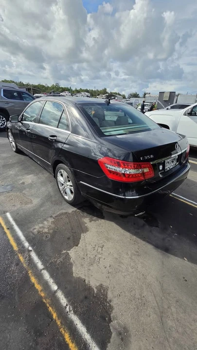 2010 Mercedes-Benz W212 E-Class - Image 4 of 20