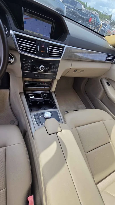 2010 Mercedes-Benz W212 E-Class - Image 18 of 20