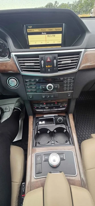 2010 Mercedes-Benz W212 E-Class - Image 13 of 19