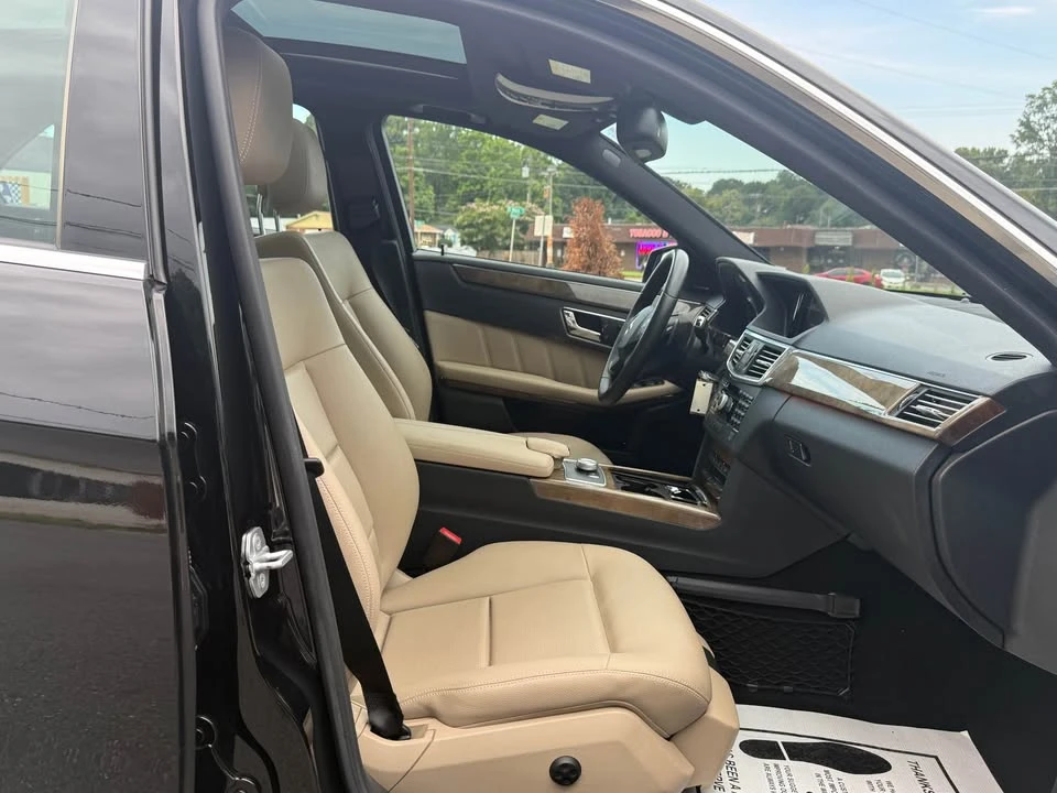 2010 Mercedes-Benz W212 E-Class - Image 12 of 20