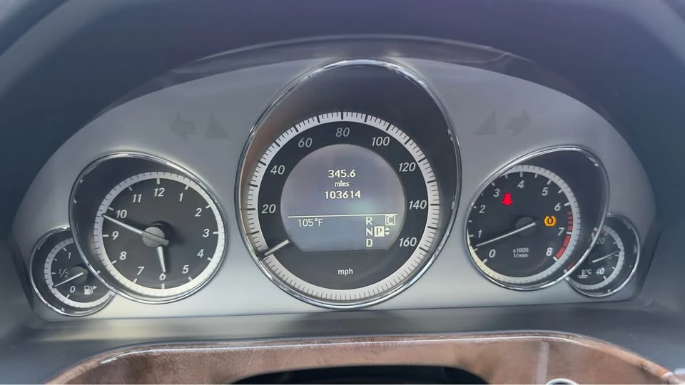 2010 Mercedes-Benz W212 E-Class - Image 9 of 15