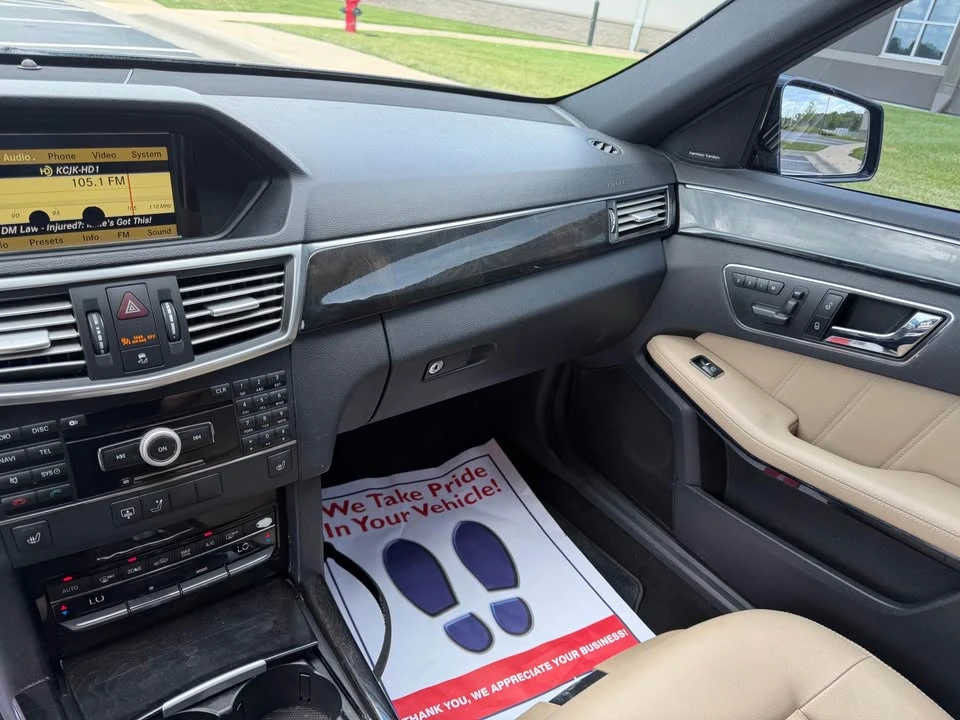 2010 Mercedes-Benz W212 E-Class - Image 17 of 20