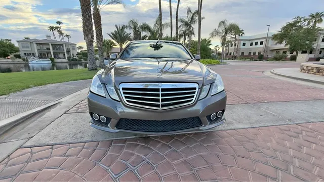 2010 Mercedes-Benz E-Class E 350 4MATIC Sedan 4D