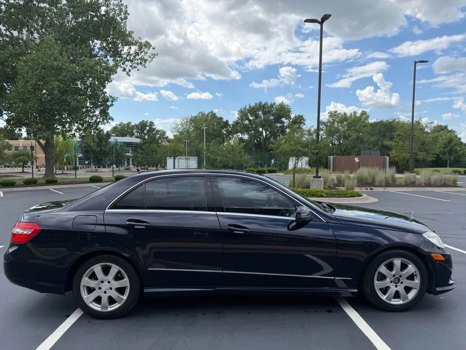 2010 Mercedes-Benz W212 E-Class - Image 8 of 20