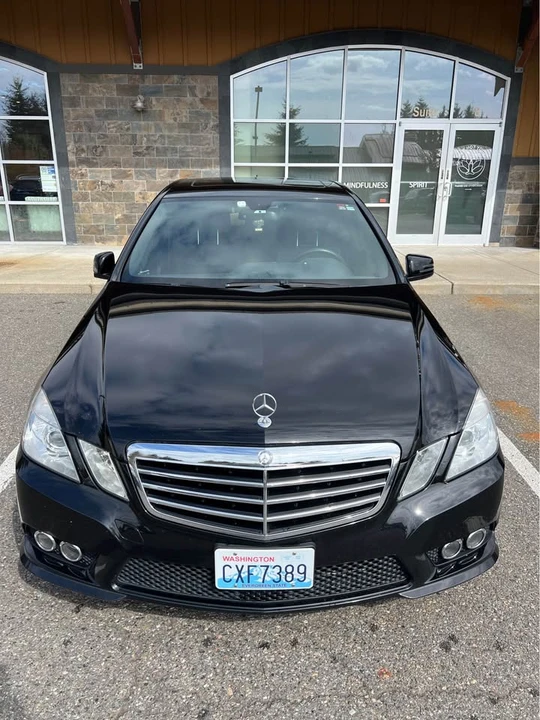 2010 Mercedes-Benz W212 E-Class - Image 2 of 13