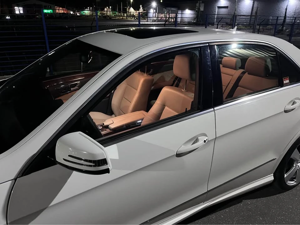 2010 Mercedes-Benz W212 E-Class - Image 4 of 19