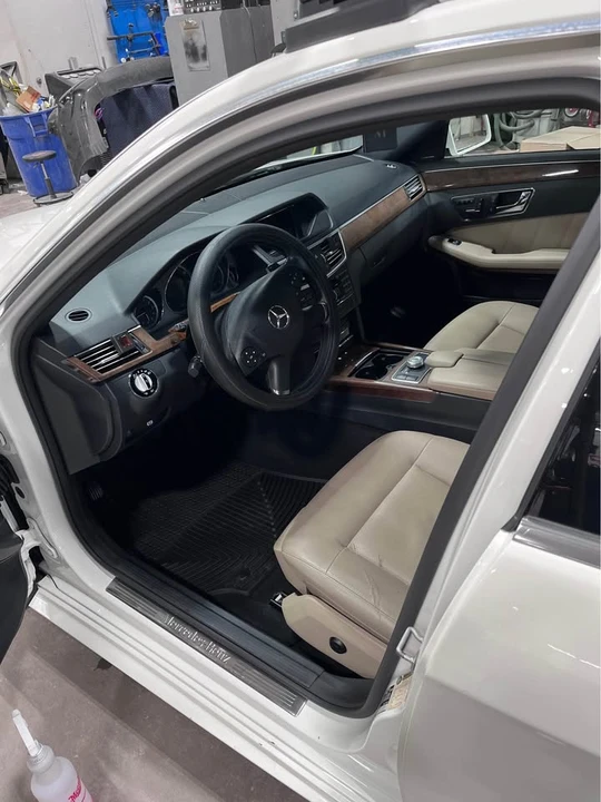 2010 Mercedes-Benz W212 E-Class - Image 13 of 19