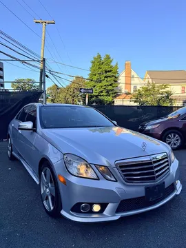 2010 Mercedes-Benz E-Class E 350 4MATIC Sedan