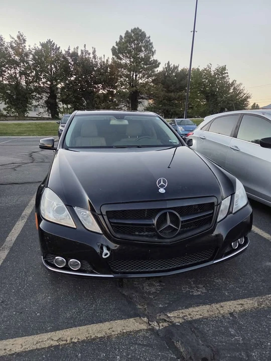 2010 Mercedes-Benz W212 E-Class - Image 2 of 9