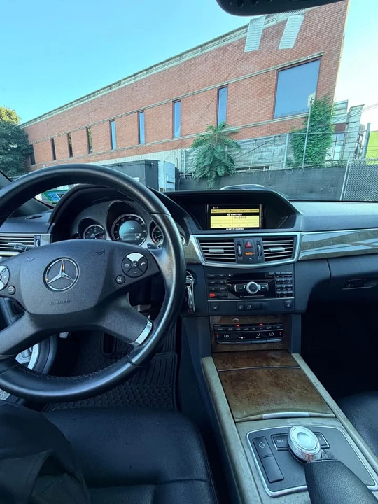 2010 Mercedes-Benz W212 E-Class - Image 8 of 10