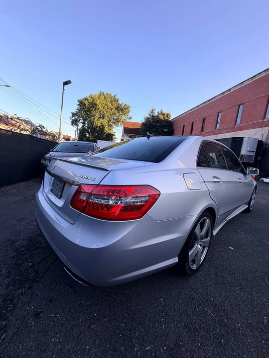 2010 Mercedes-Benz W212 E-Class - Image 7 of 10