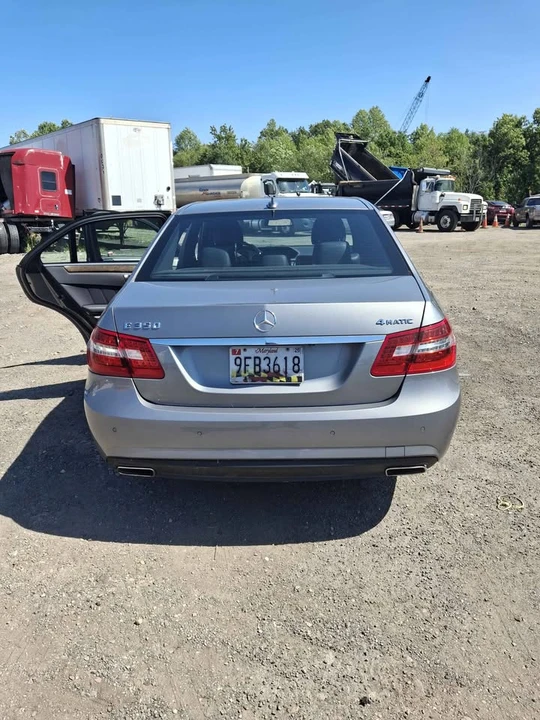 2010 Mercedes-Benz W212 E-Class - Image 7 of 10