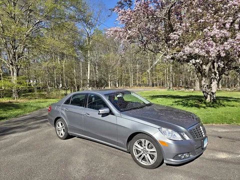 2010 Mercedes-Benz E-Class E 350 4MATIC Sedan 4D