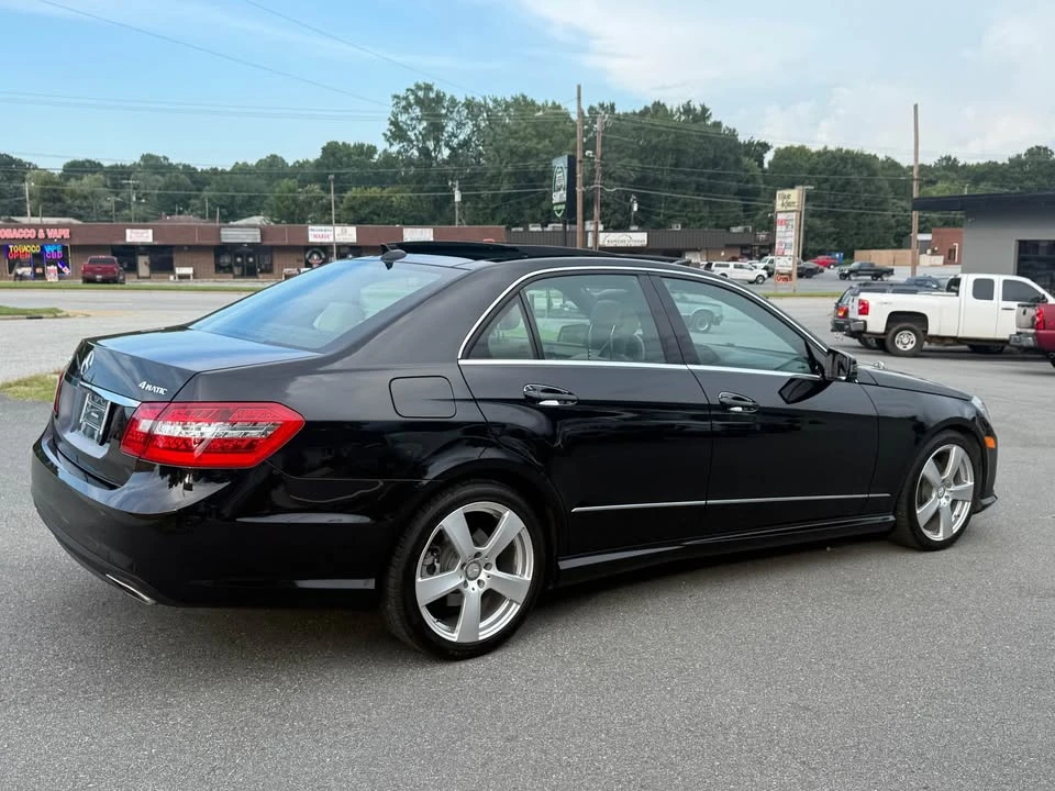 2010 Mercedes-Benz W212 E-Class - Image 9 of 18