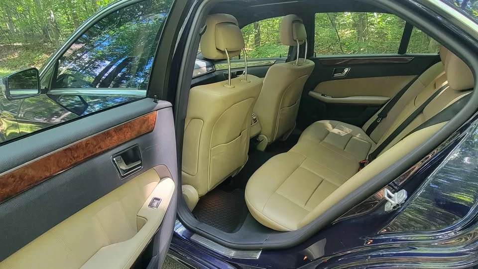 2010 Mercedes-Benz W212 E-Class - Image 8 of 12