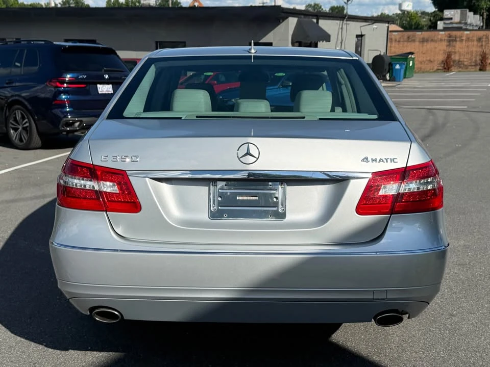 2010 Mercedes-Benz W212 E-Class - Image 9 of 20