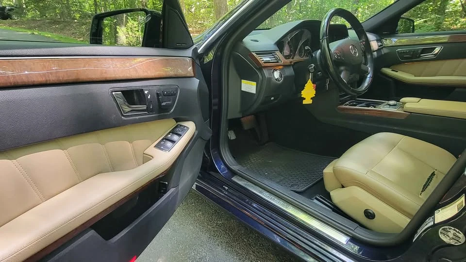 2010 Mercedes-Benz W212 E-Class - Image 10 of 12