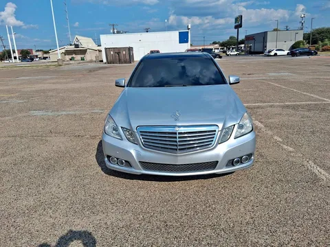 2010 Mercedes-Benz E-Class E 350 4MATIC Sedan 4D