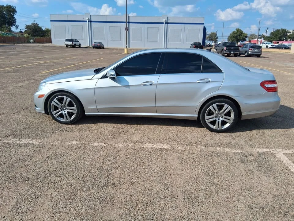 2010 Mercedes-Benz W212 E-Class - Image 3 of 17