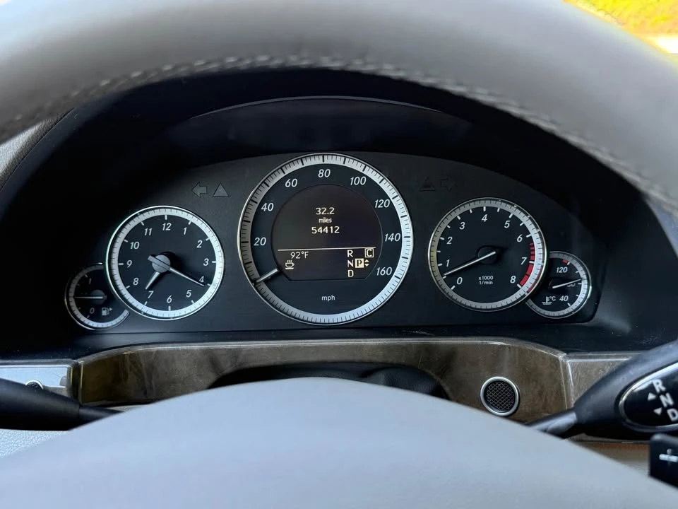 2010 Mercedes-Benz W212 E-Class - Image 18 of 20