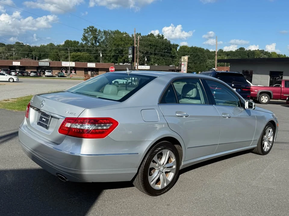 2010 Mercedes-Benz W212 E-Class - Image 7 of 20
